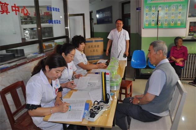 星火机床职工医院为职工居民送来健康大礼包
