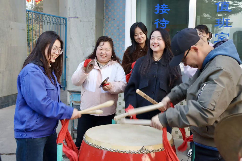 共启新程｜星火数控公司领导喜迎职工返岗上班