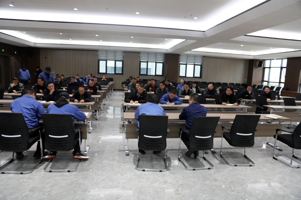 星火数控公司市场营销部开展质量问题座谈会