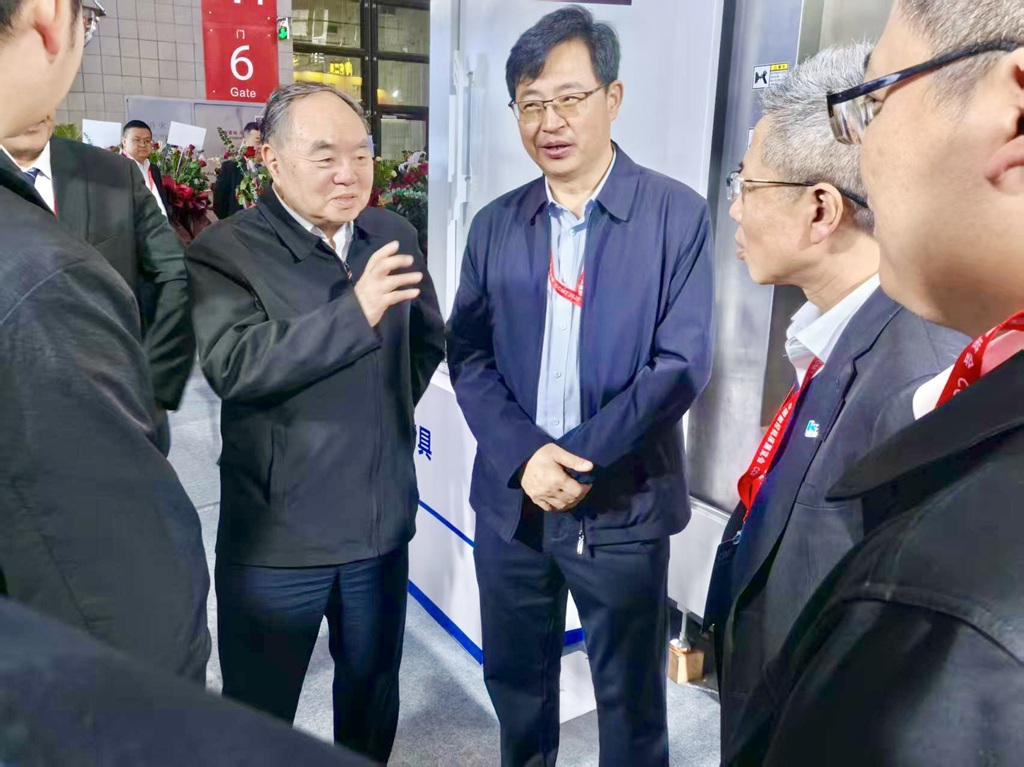 CCMT2026 Day3：星火数控持续火爆，院士专家莅临参观