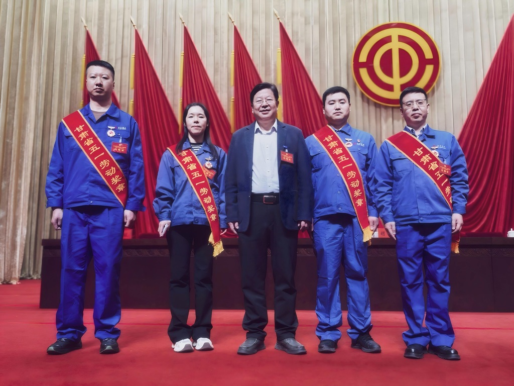 喜报|星火数控公司杨继珍荣获2026年甘肃省五一劳动奖章